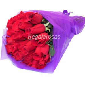 ramo circular con 25 rosas rojas a domicilio en santiago