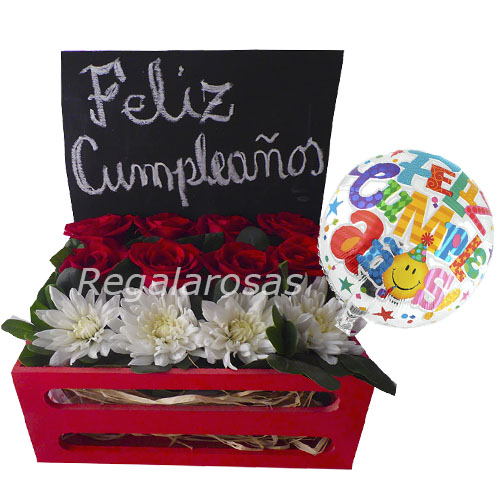 Arreglo de rosas rojas maules blancos y globo de cumpleaños – Flores a  domicilio Floreria Regala Rosas